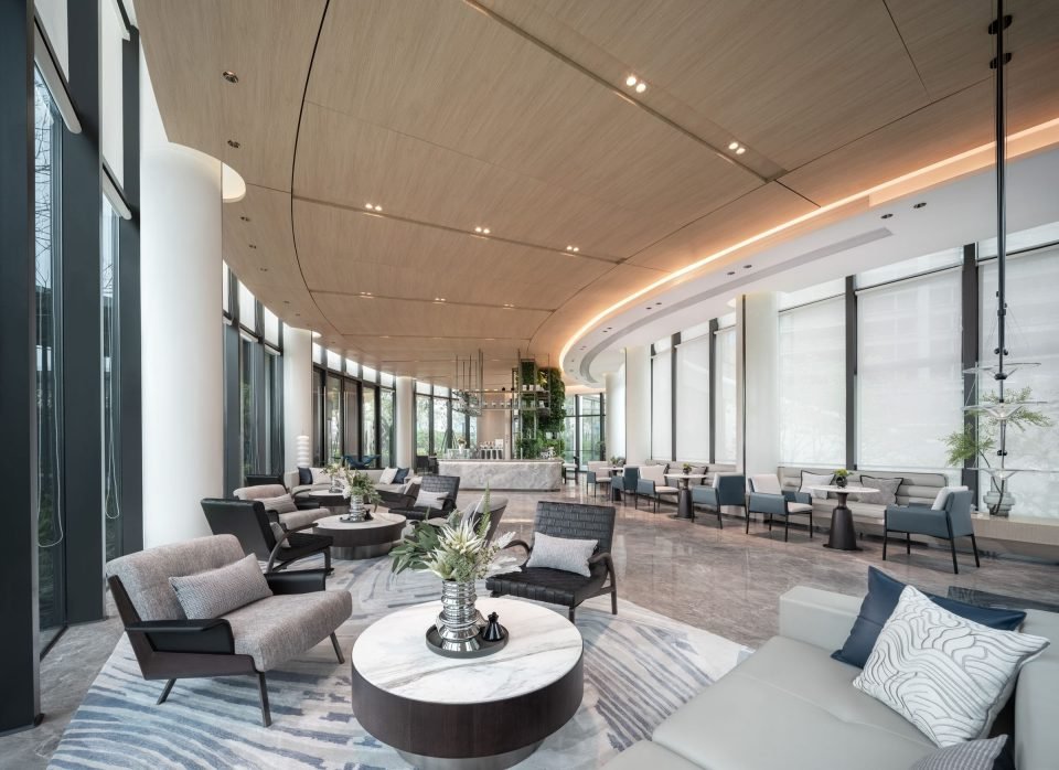 Zoyo The Crest — Grand lobby
